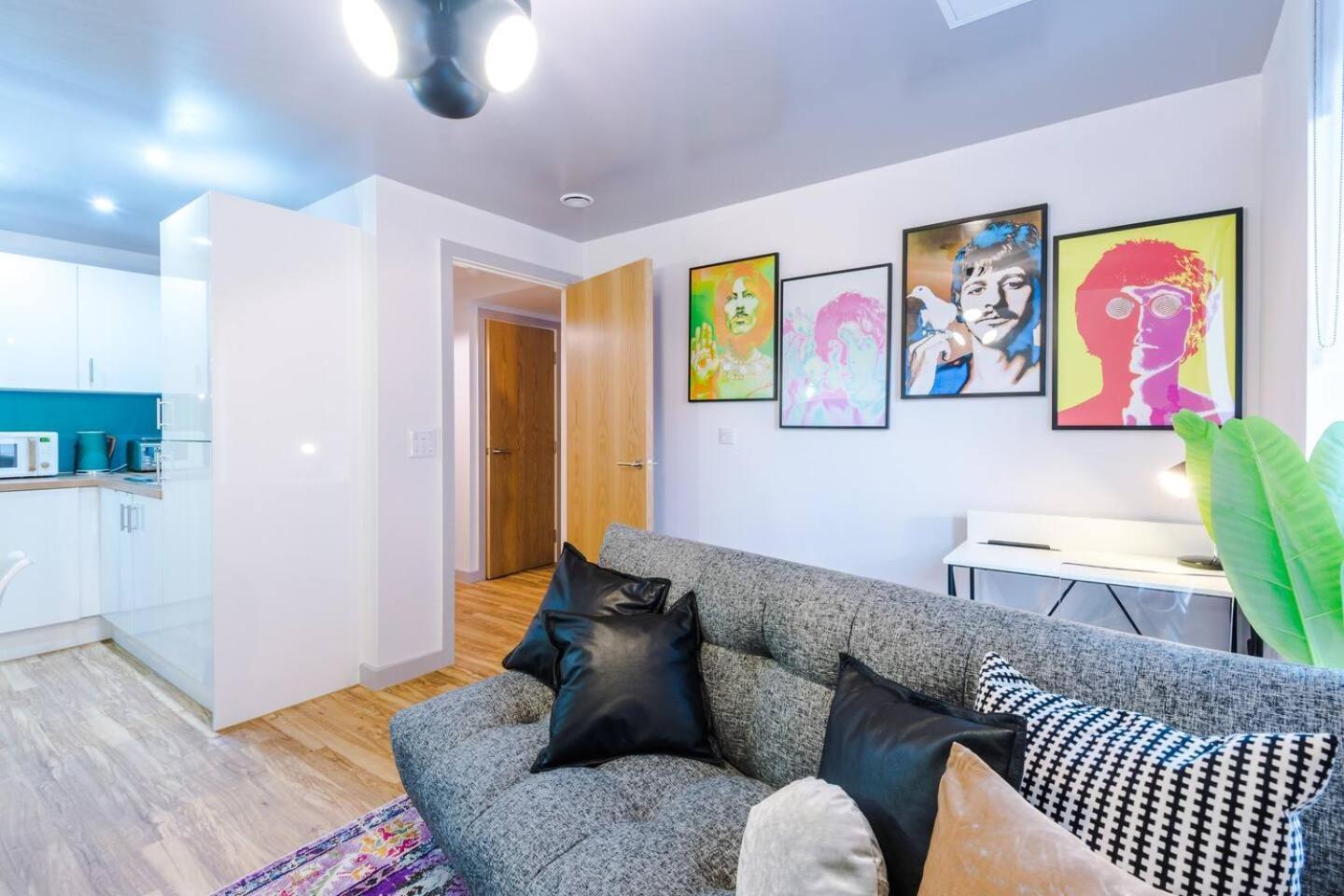 High Reviewed 1-Bed With Parking Central Location Liverpool Ngoại thất bức ảnh