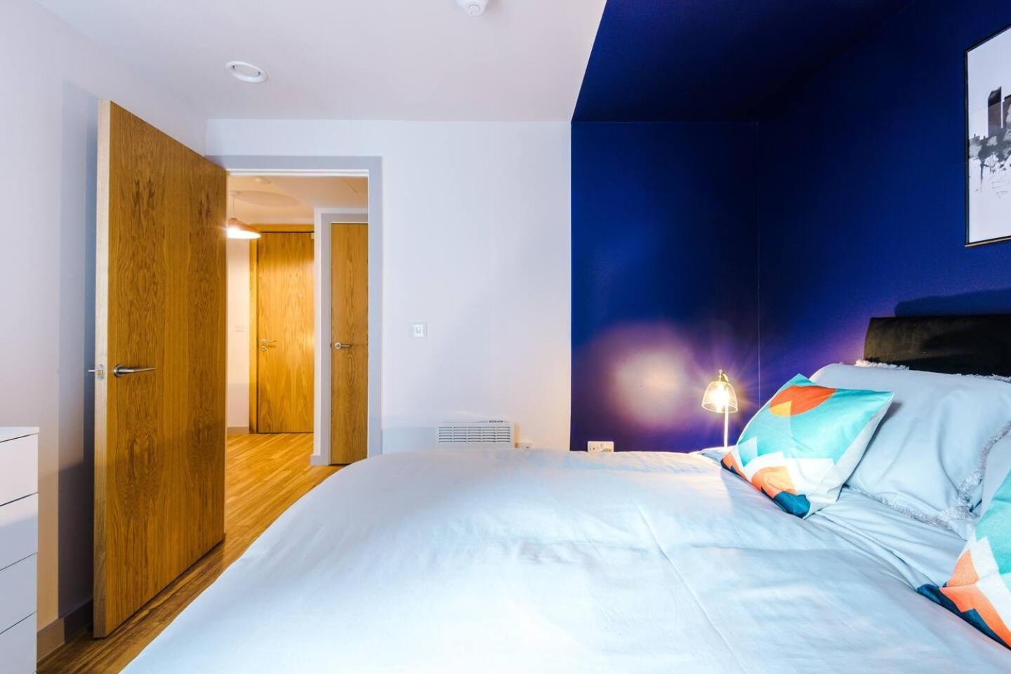 High Reviewed 1-Bed With Parking Central Location Liverpool Ngoại thất bức ảnh