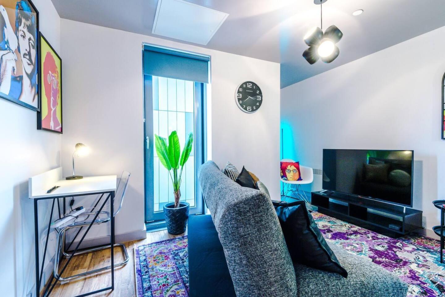High Reviewed 1-Bed With Parking Central Location Liverpool Ngoại thất bức ảnh