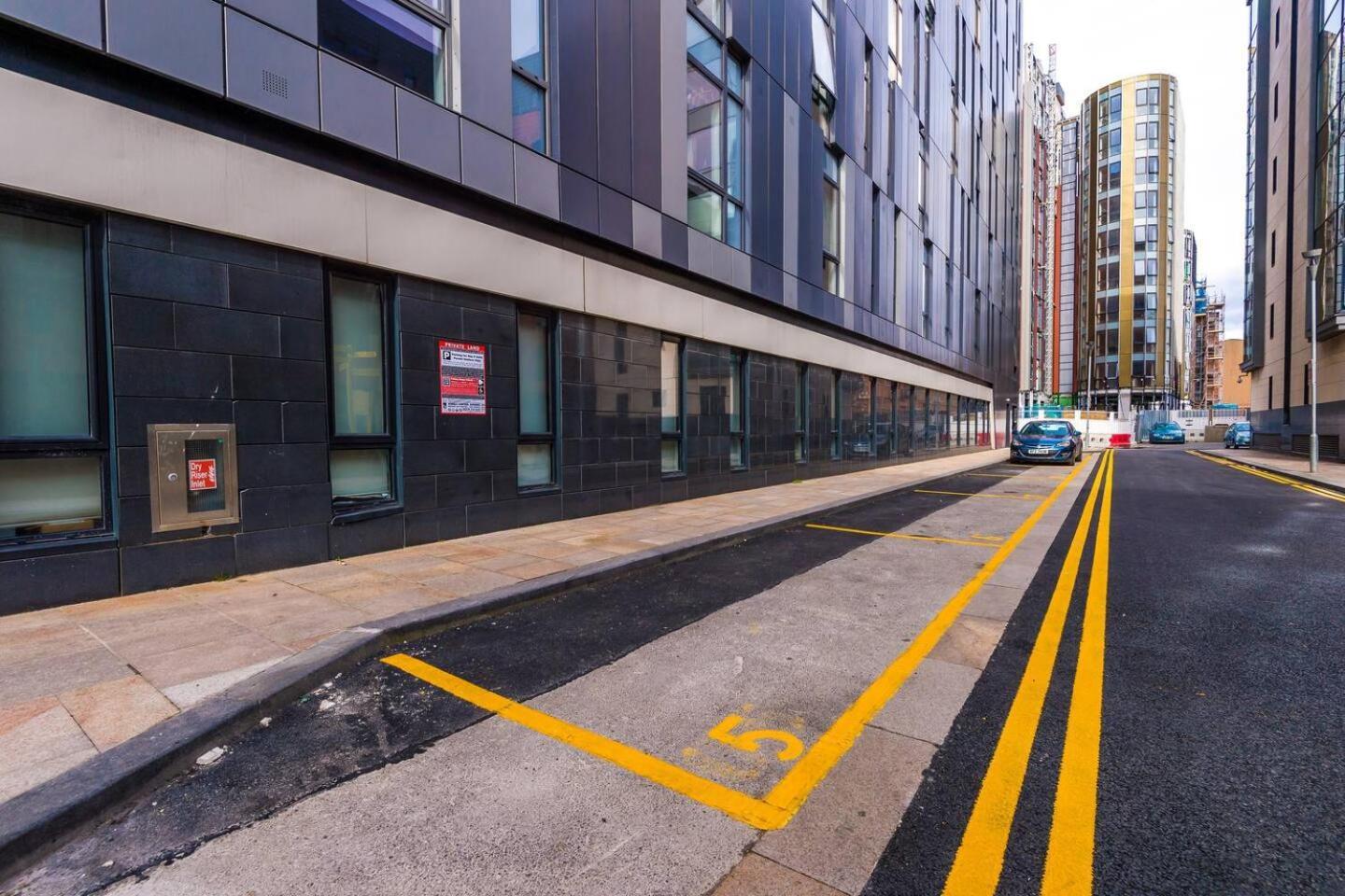 High Reviewed 1-Bed With Parking Central Location Liverpool Ngoại thất bức ảnh